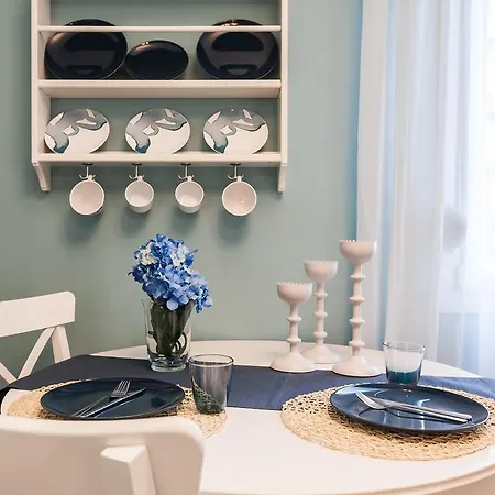 Charming Acropolis Metro Station Apartment, Clean And Cozy Apartmán